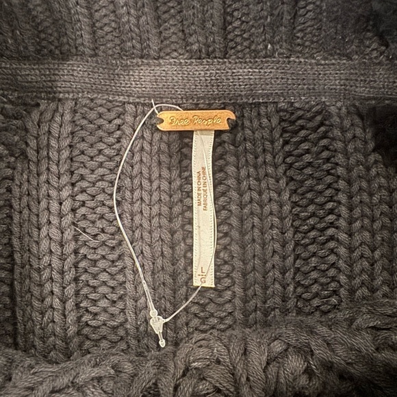 Free People Sweater Size L - Picture 5 of 6